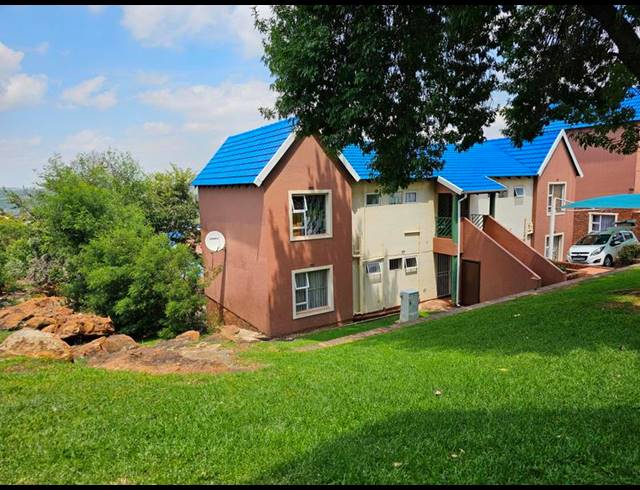 2 BEDROOM APARTMENT FOR SALE IN WINCHESTER